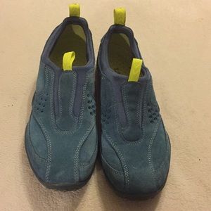 LL Bean Womens Shoes Size 6.5M Blue Suede Slip On